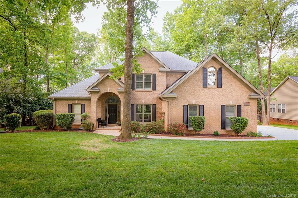 284 Greyfriars Rd., Mooresville, NC 28117
