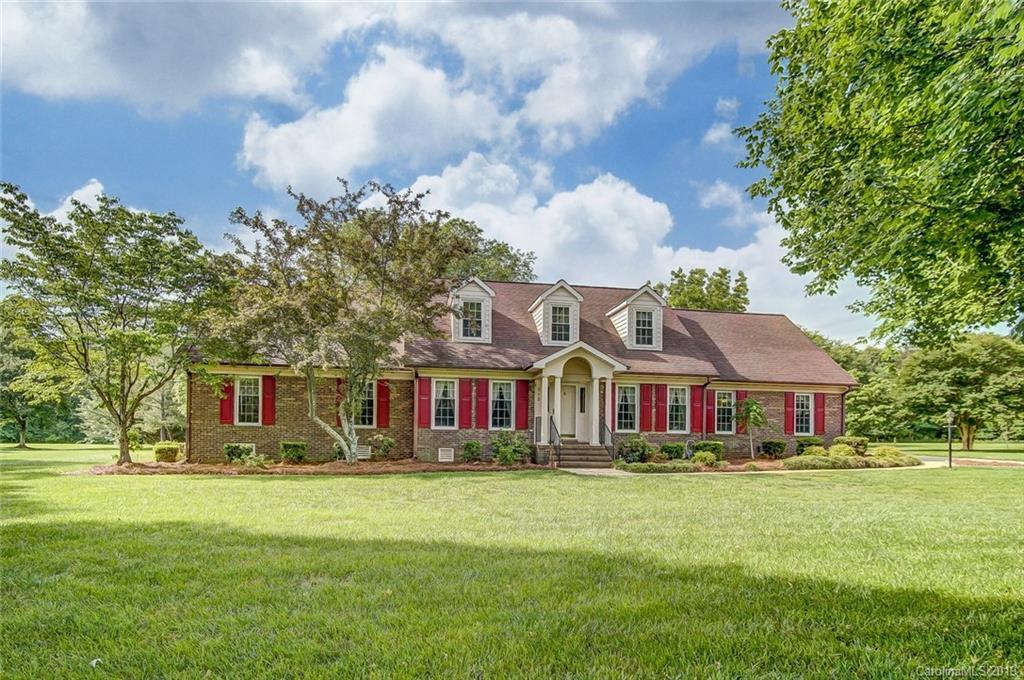 512 Channing Cir., Concord, NC 28027