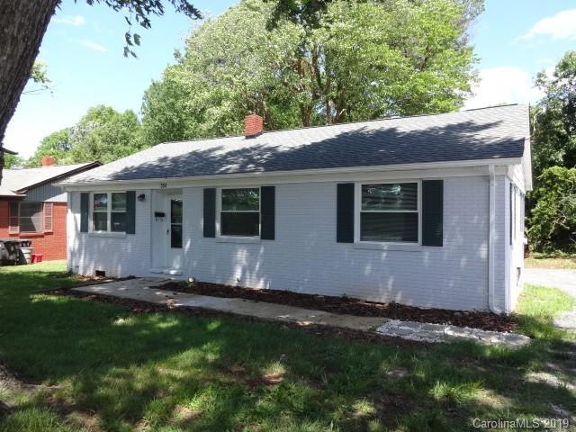 554 Brookdale Dr., Statesville, NC 28677