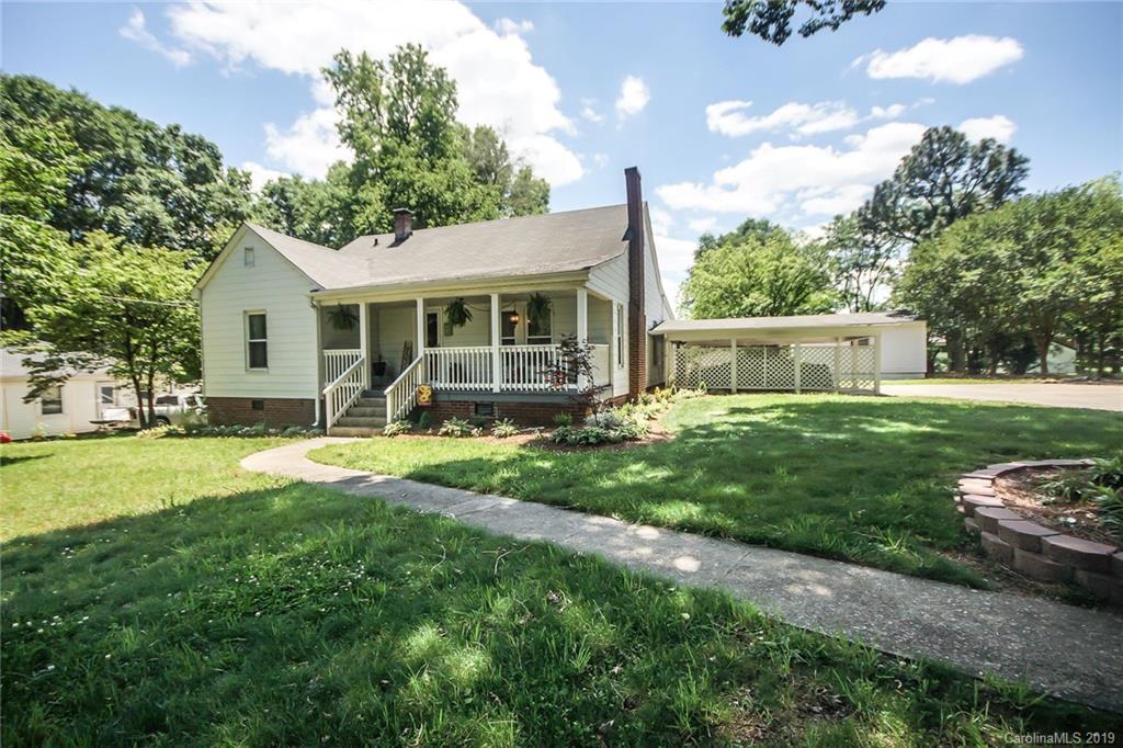 805 Sprucewood St., Kannapolis, NC 28081
