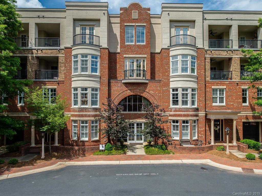 6785 Louisburg Square Ln. #33, Charlotte, NC 28210