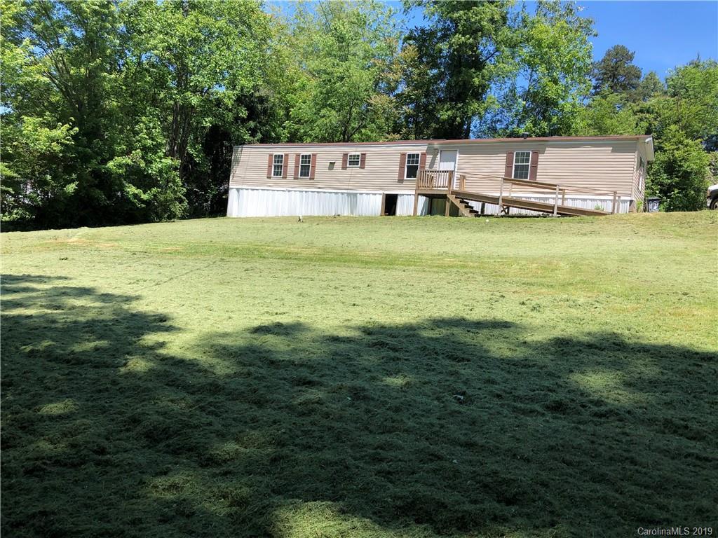 10 Winter Woods Dr., Asheville, NC 28816