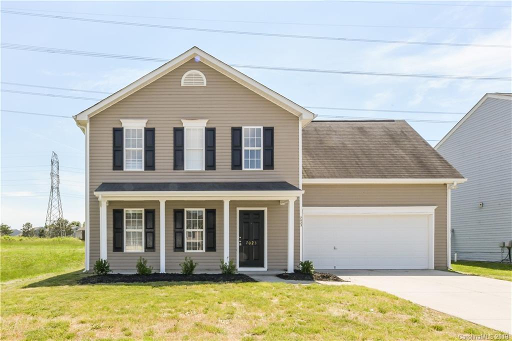 7023 Wandering Creek Dr., Charlotte, NC 28216