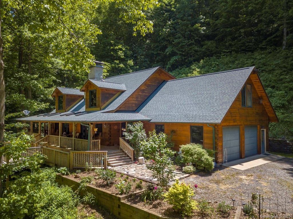 207 Meldaway Dr., Sylva, NC 28779