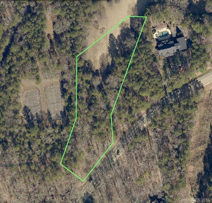 218 Avinger Ln., Davidson, NC 28036