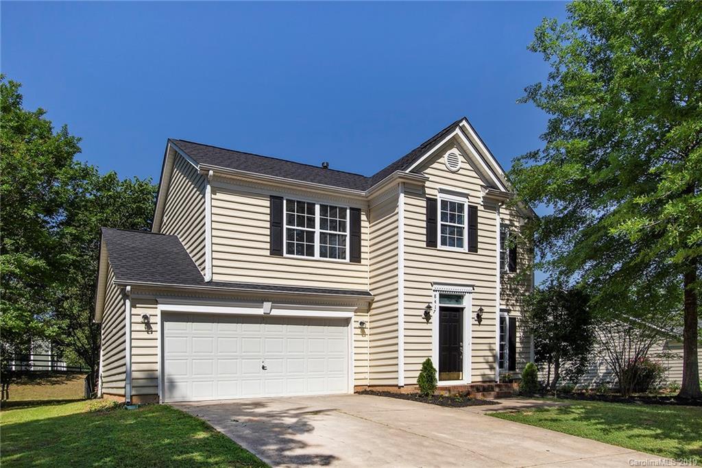 8417 Hornwood Ct., Charlotte, NC 28215