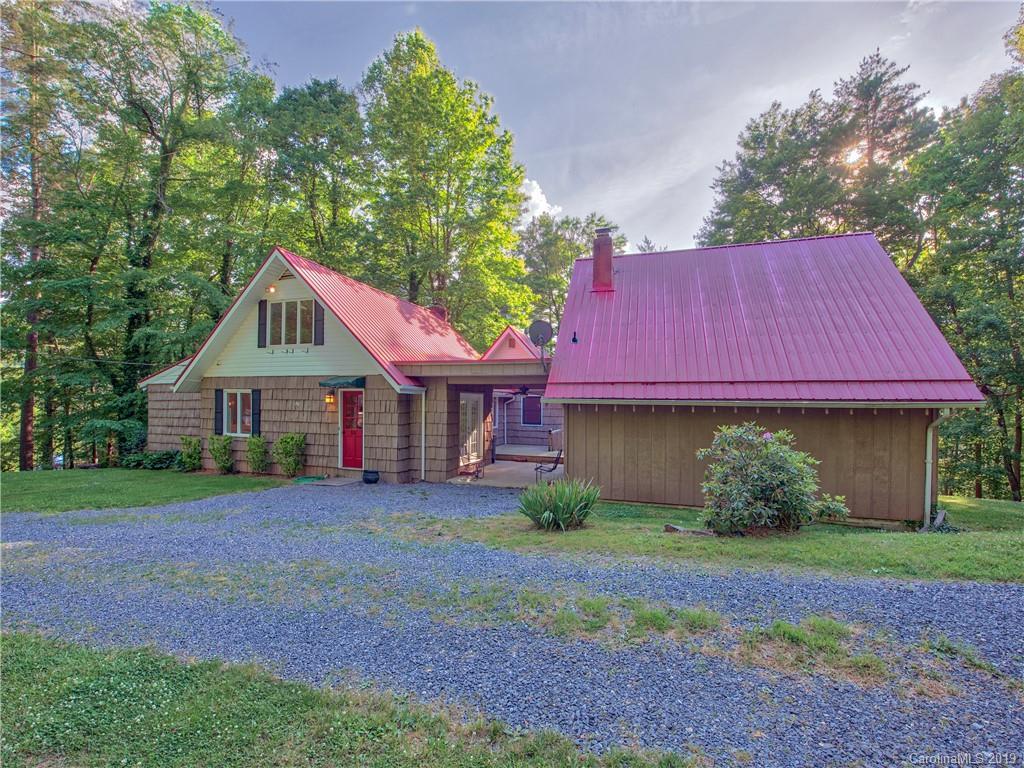 151 Studio Ln., Waynesville, NC 28785