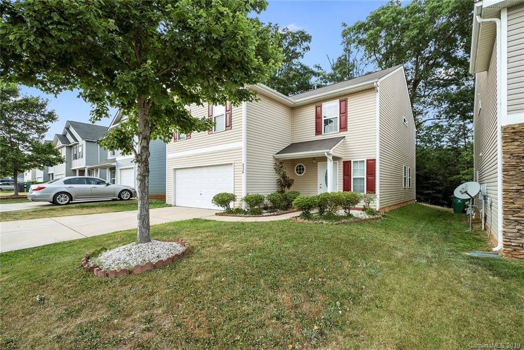 4526 Christenbury Hills Ln., Charlotte, NC 28269