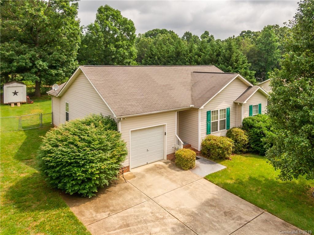 141 Brookview Rd., Statesville, NC 28625