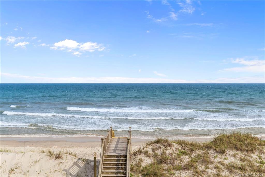 3870 Island Dr., North Topsail Beach, NC 28460