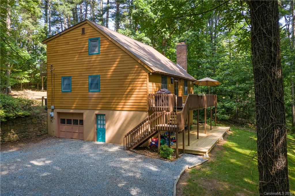 31 Shadow Dr., Asheville, NC 28804