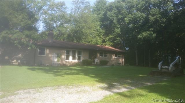 134 Sweet Magnolia Ln., Hendersonville, NC 28791