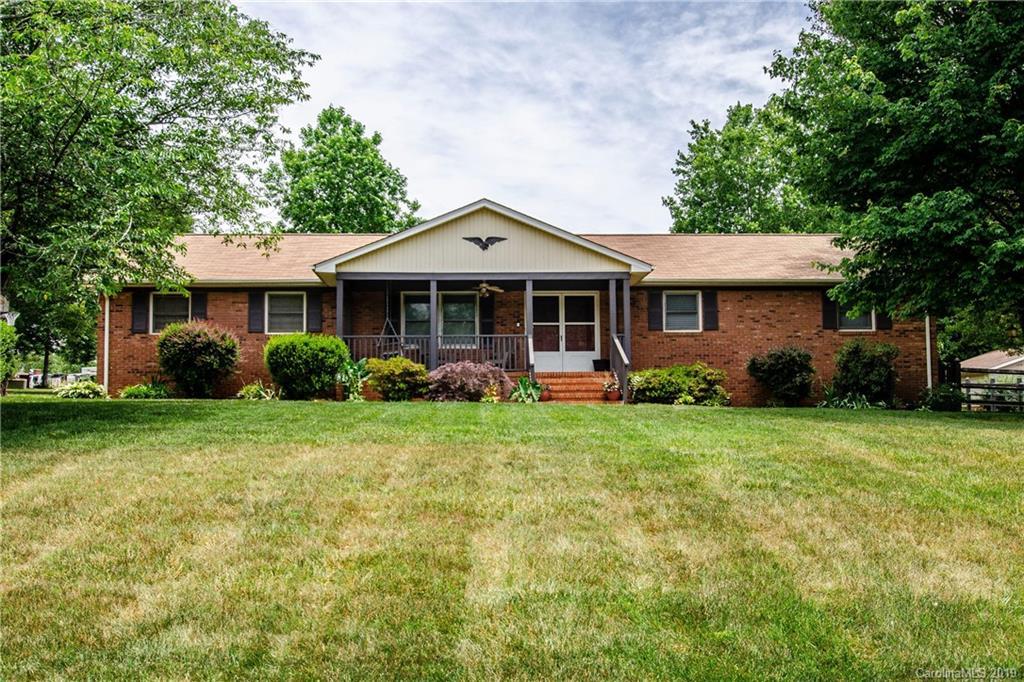 8925 Mountain Aire Cir., Charlotte, NC 28214