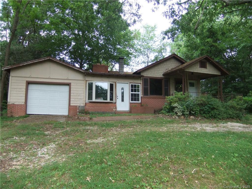 38 Sherwood Forest Dr., Arden, NC 28704