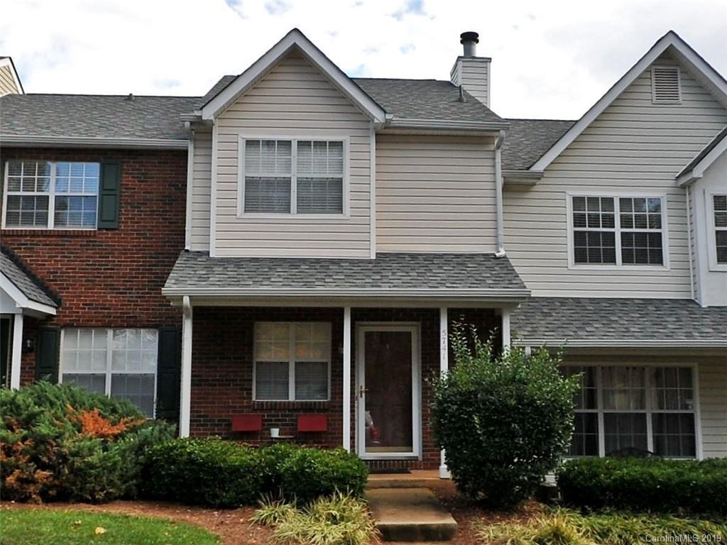 5741 Prescott Ct., Charlotte, NC 28269