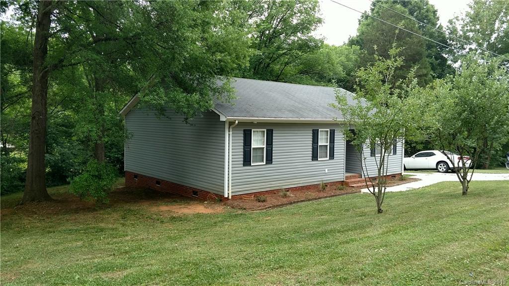 1024 Pine Circle Dr., Concord, NC 28027