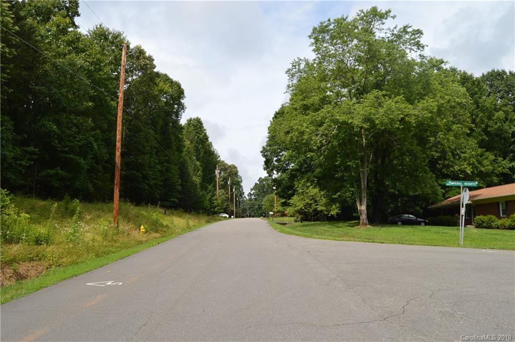 205 Wildwood Loop, Statesville, NC 28677