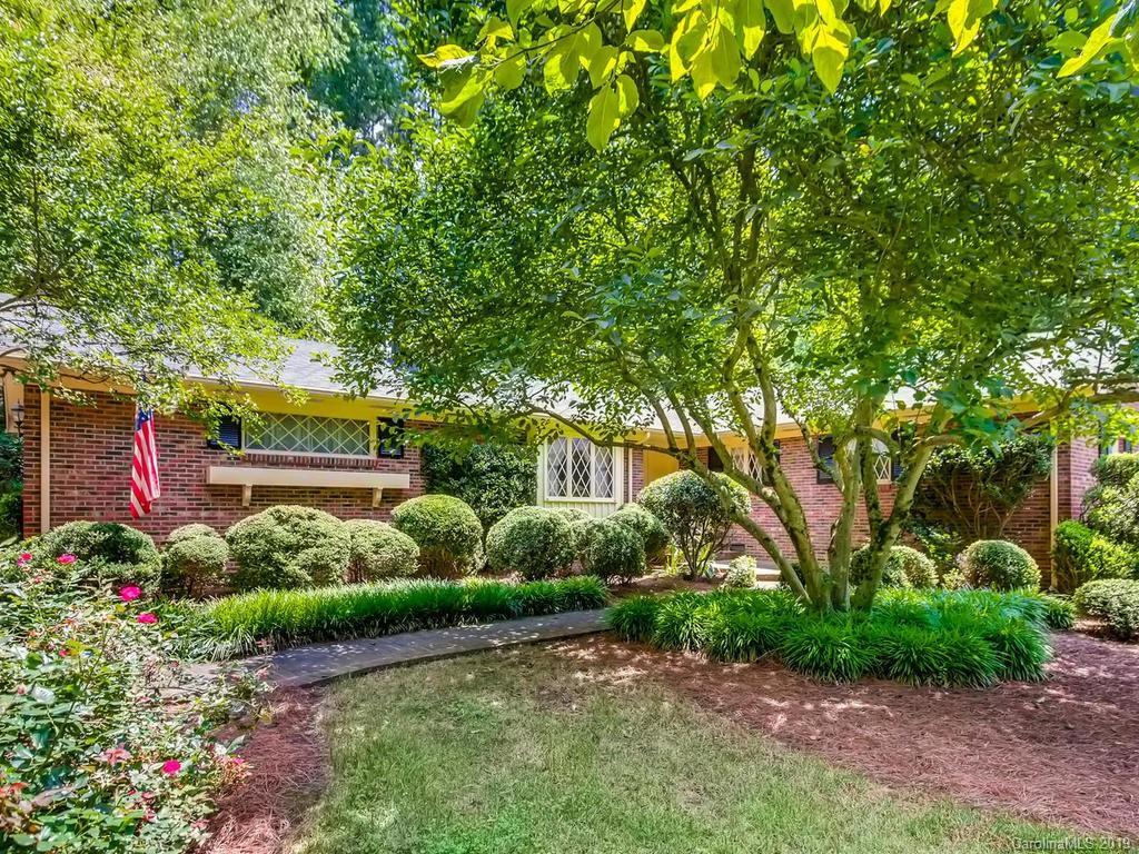 535 Pine Rd., Davidson, NC 28036