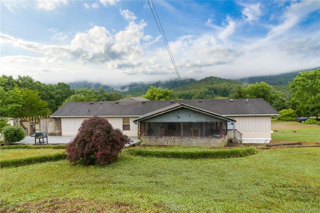 59 Mcintosh Ln., Candler, NC 28715