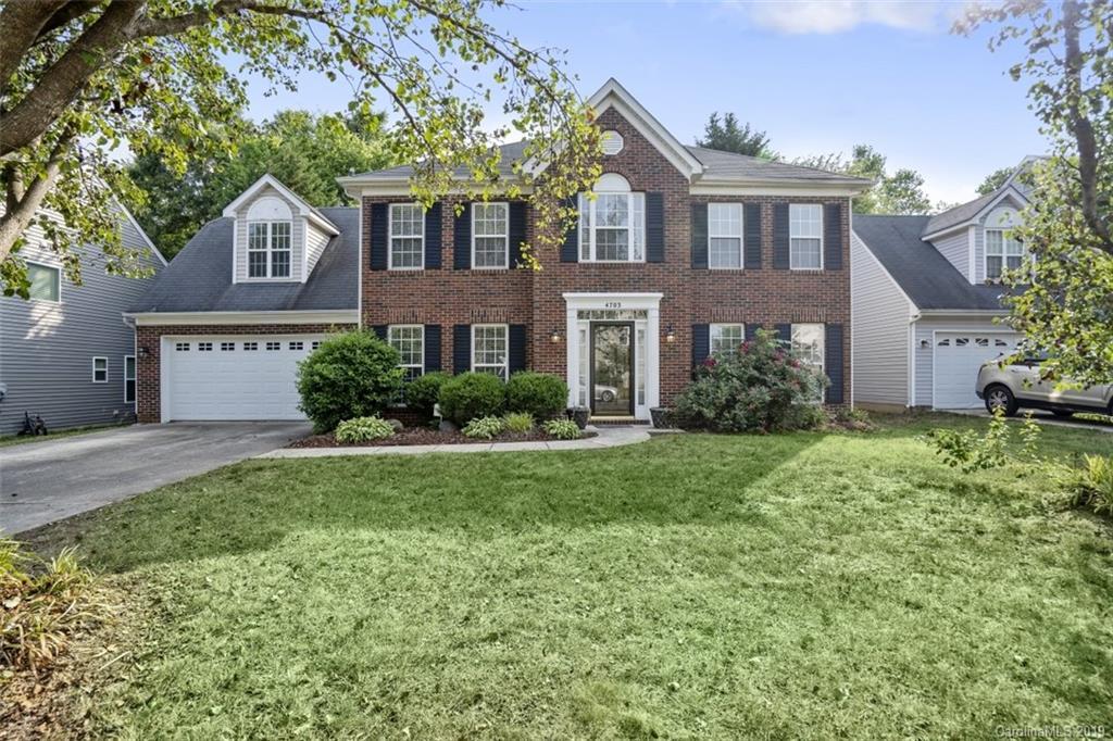 4703 Cades Cove Dr., Charlotte, NC 28273