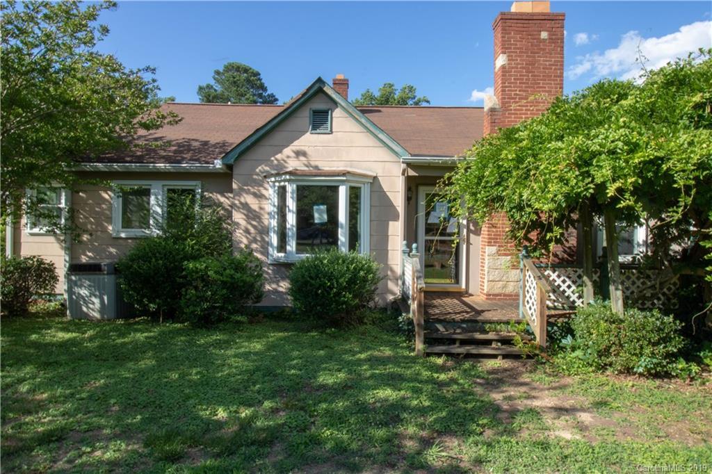 151 Macwood Rd., Mooresville, NC 28115