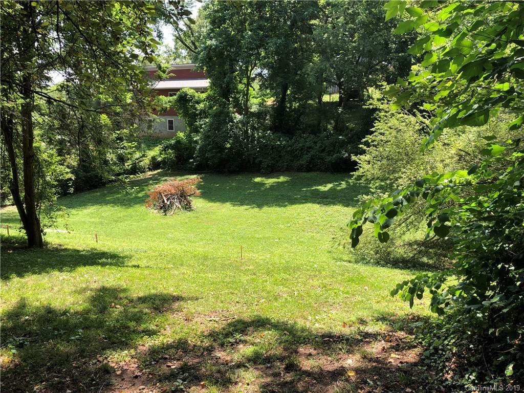 29 Ridge Ave., Asheville, NC 28803