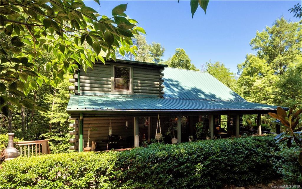 327 Luther Burbank Dr., Lake Lure, NC 28746