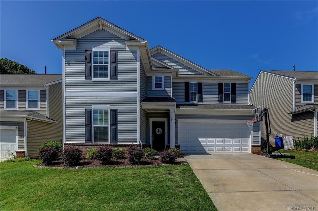 129 Glade Valley Ave., Mooresville, NC 28117