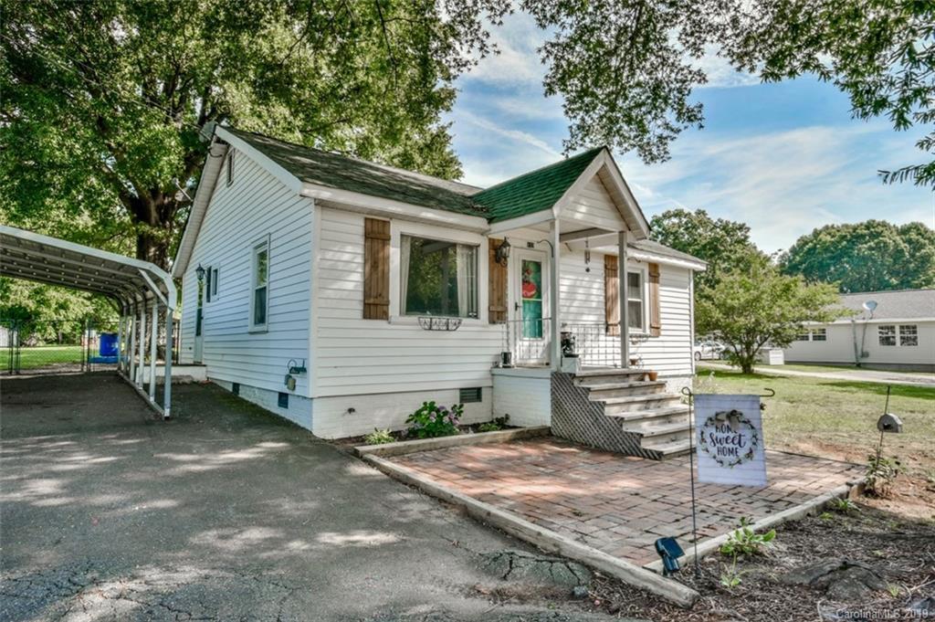 132 Almond Rd., Mooresville, NC 28115