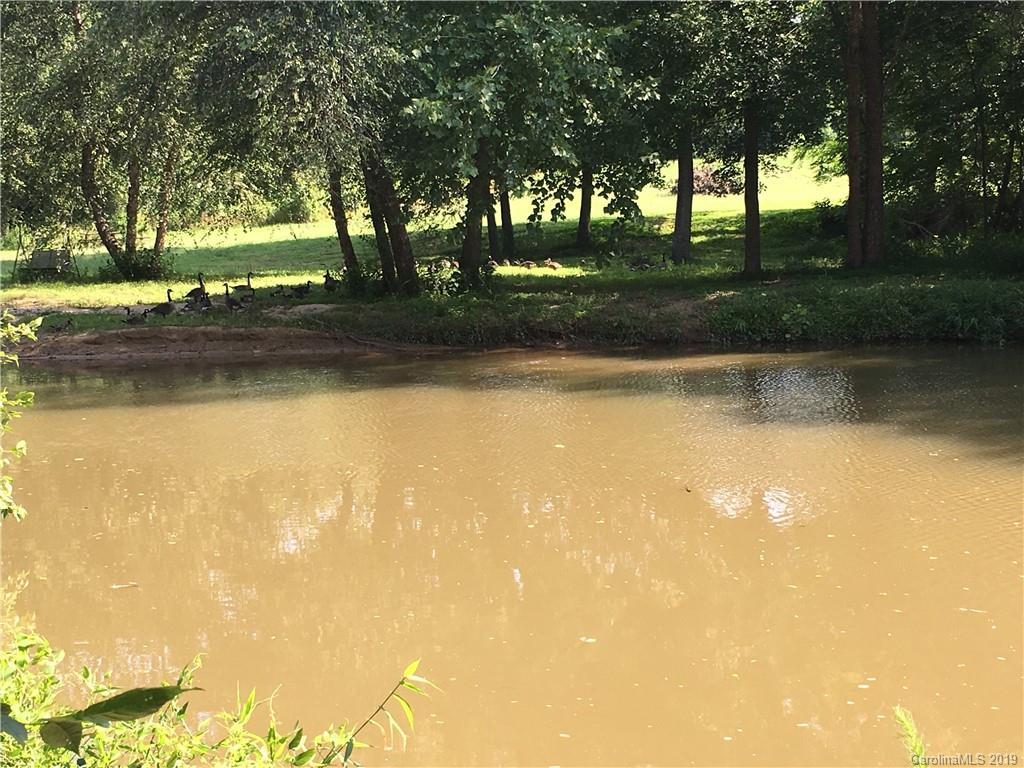 000 Sandy Point Dr., Shelby, NC 28151