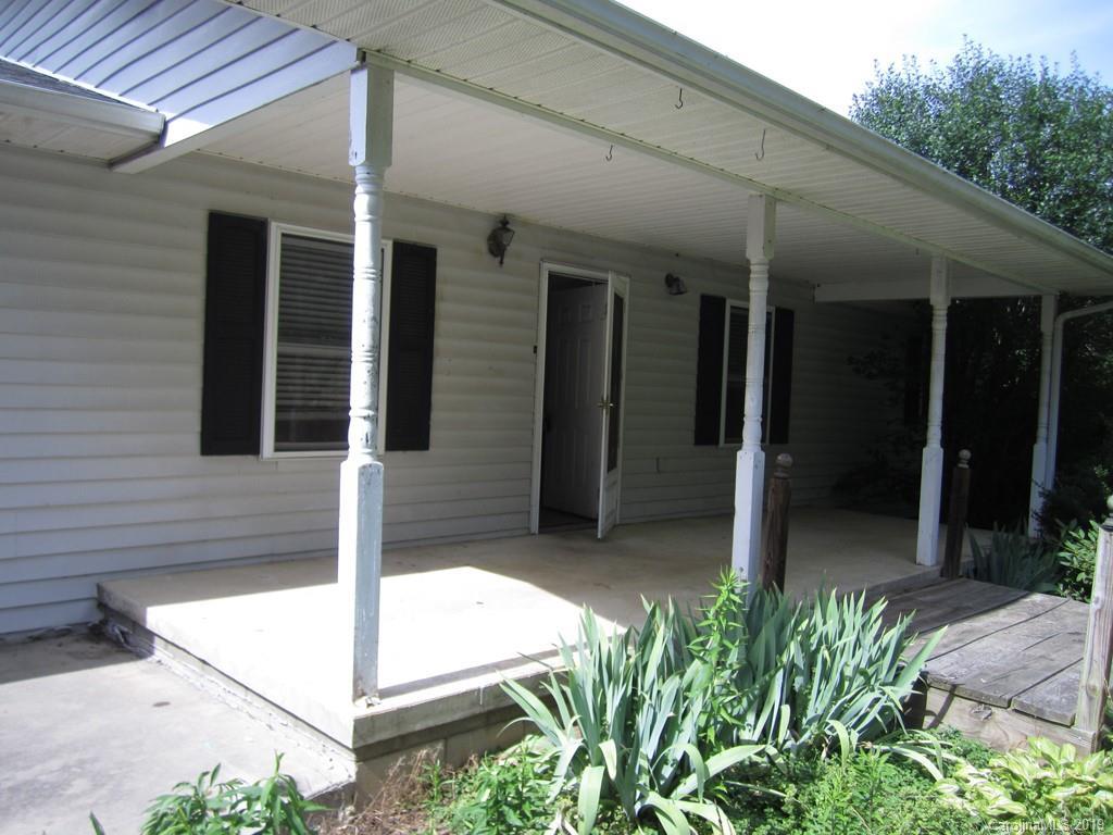 1273 Stamey Cove Rd., Waynesville, NC 28786