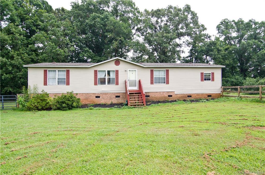 132 Lowery Wood Rd., Kings Mountain, NC 28086