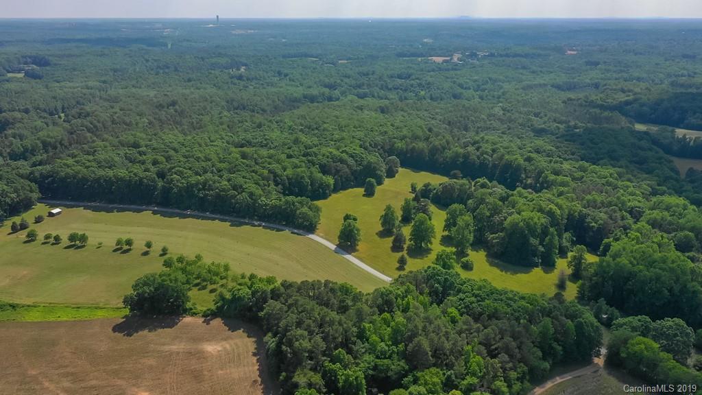 000 Mcauley Rd., Huntersville, NC 28078