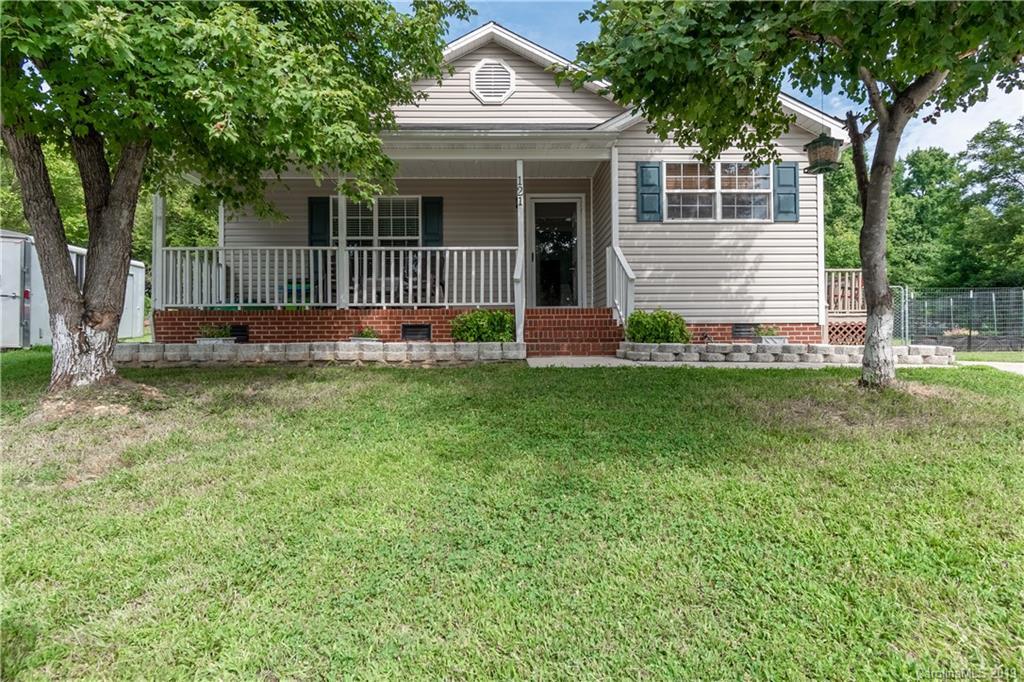 121 Joseph Ln., Mooresville, NC 28115