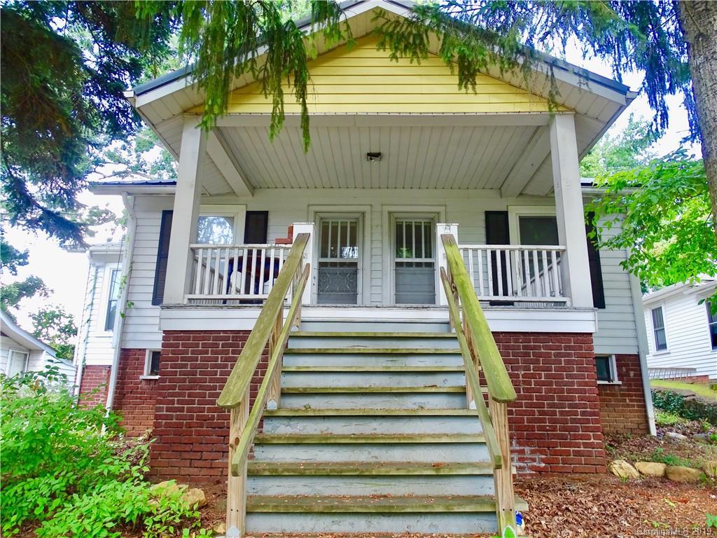 16 Oteen Park Pl., Asheville, NC 28805