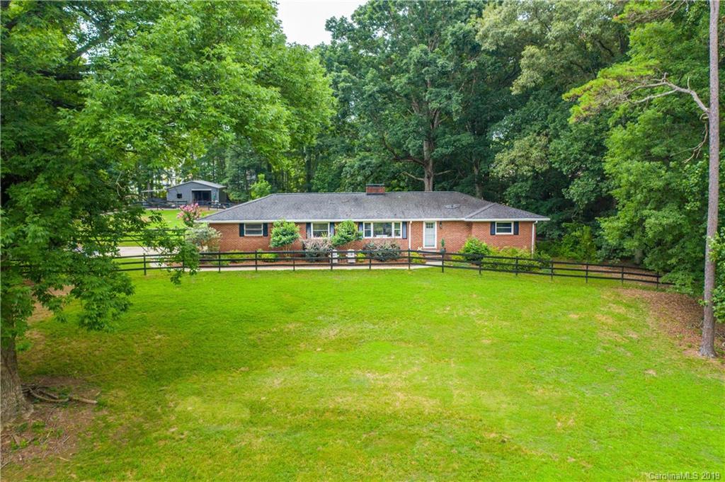 1300 Rocky River Rd., Charlotte, NC 28213