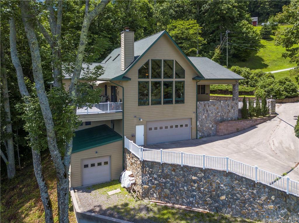171 Dulcimer Ln., Waynesville, NC 28786