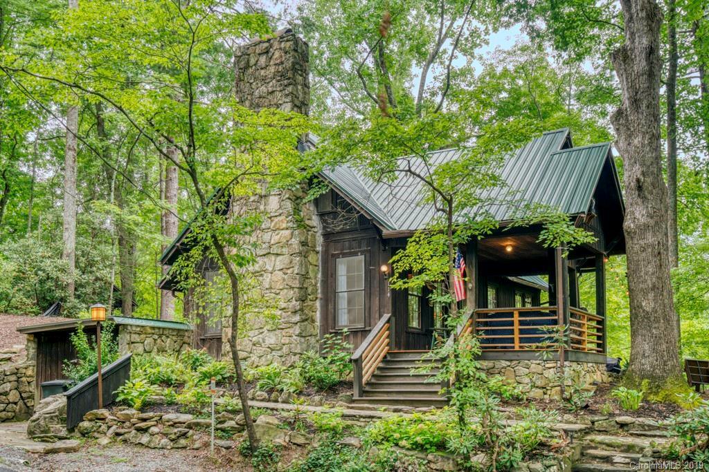 114 Jack London Ct., Lake Lure, NC 28746