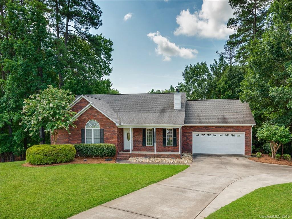 218 Fostoria Pl., Albemarle, NC 28001