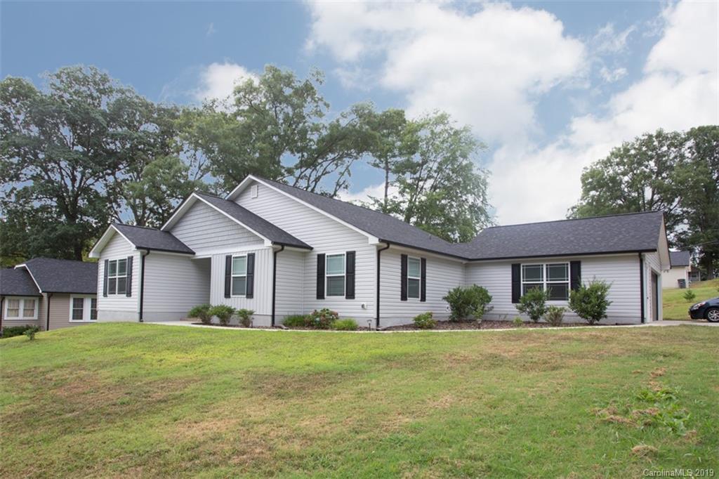 1301 Dogwood Ave., Kannapolis, NC 28081