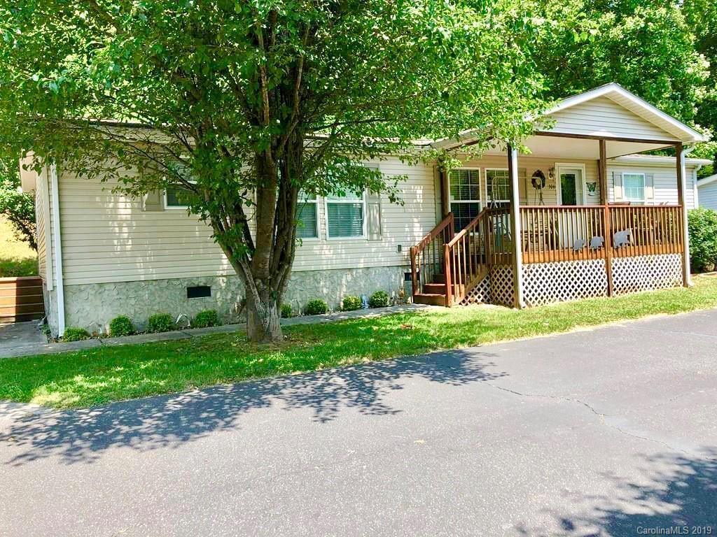 306 Chickamauga Cir., Sylva, NC 28779