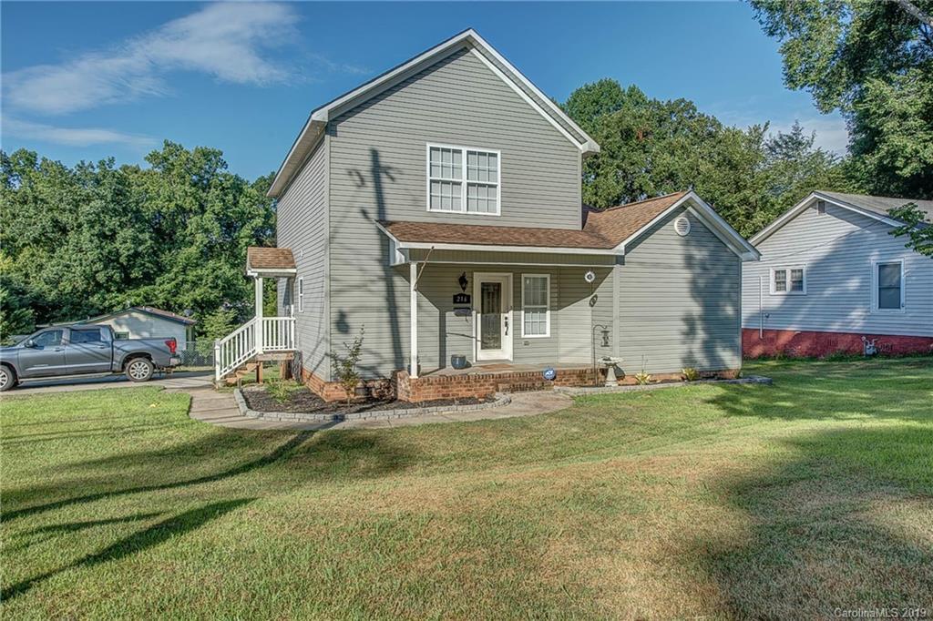 216 Wood St., Mount Holly, NC 28120