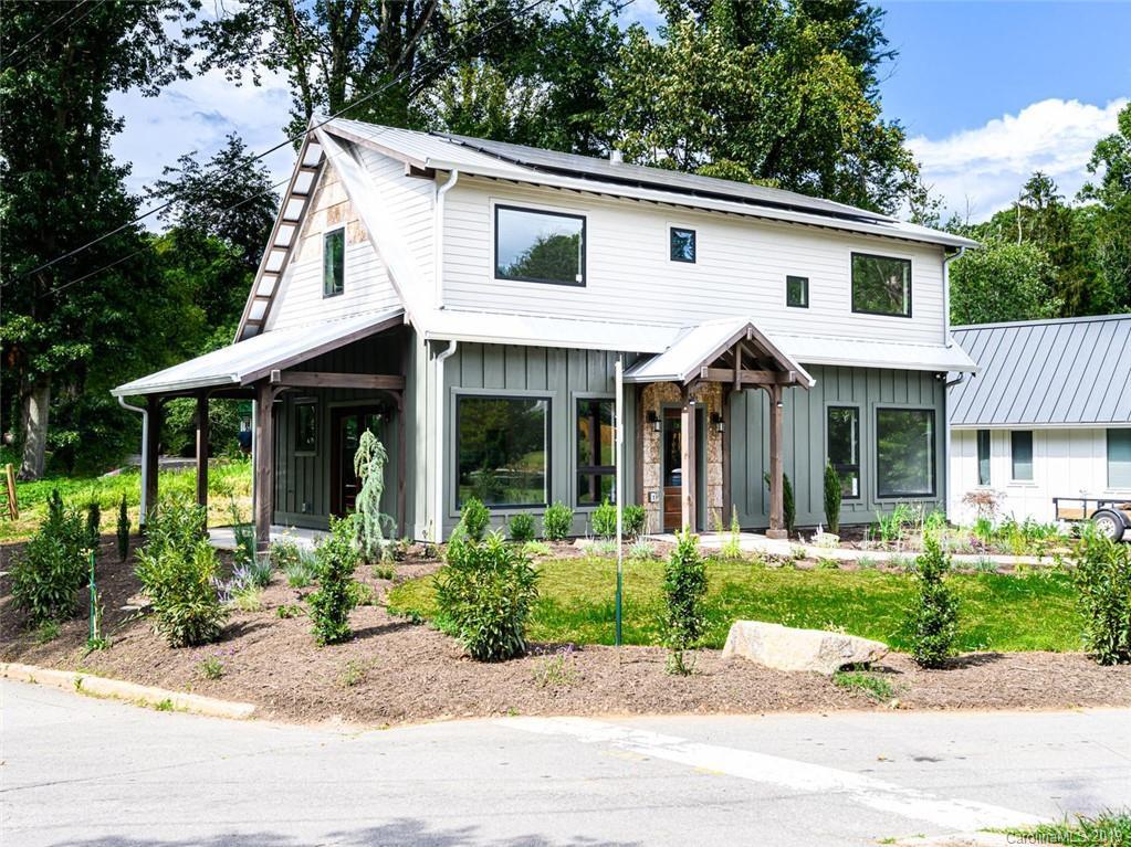 39 Pruitt St., Asheville, NC 28806