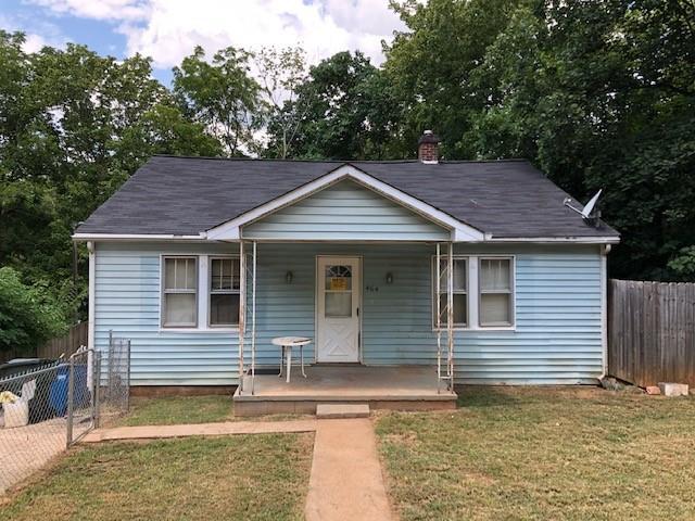464 9th St., Hickory, NC 28602