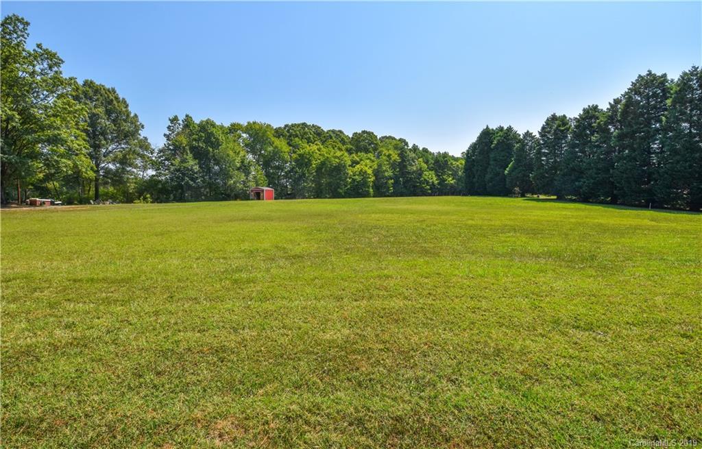 333 Linwood Rd., Mooresville, NC 28115