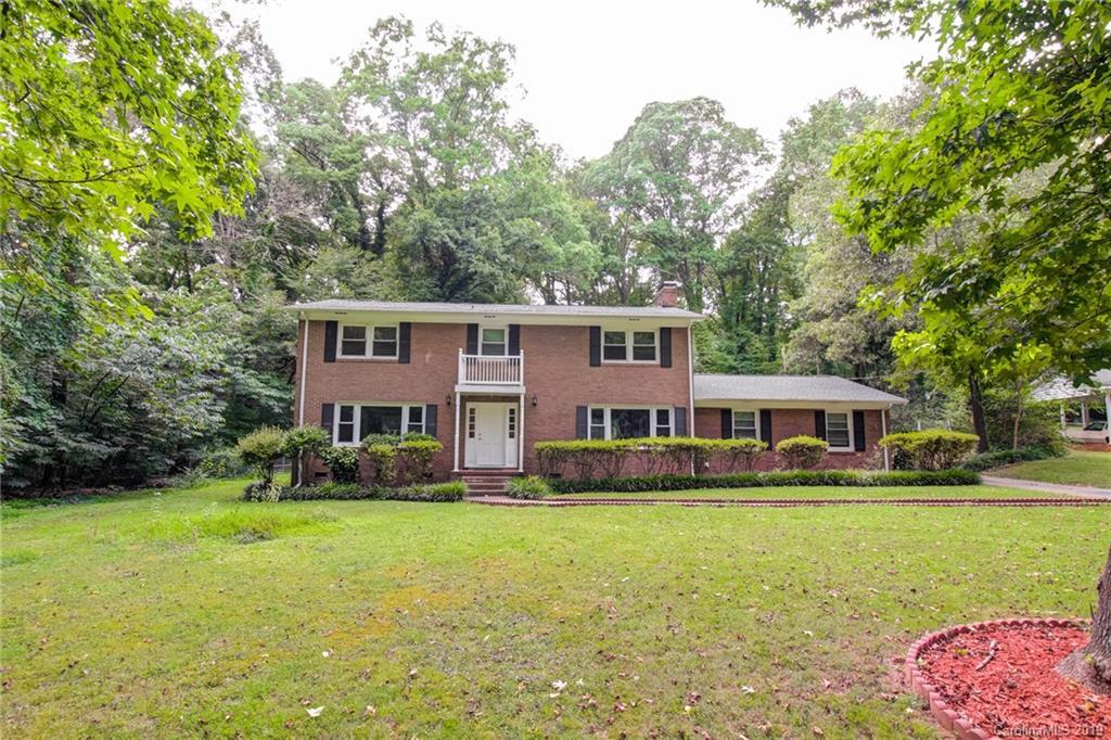 6901 Pencade Ln., Charlotte, NC 28215