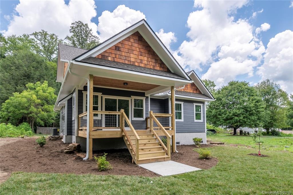 259 Flat Creek Rd., Black Mountain, NC 28711