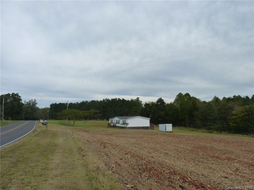 360 Kinder Rd., Harmony, NC 28634