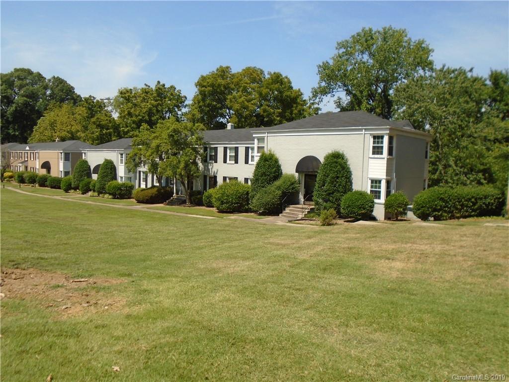 421 Wakefield Dr., Charlotte, NC 28209