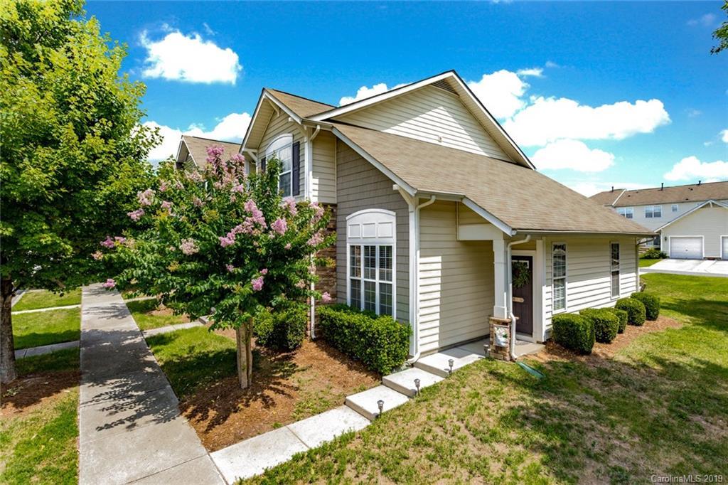 1081 Woodglen Ln., Matthews, NC 28104